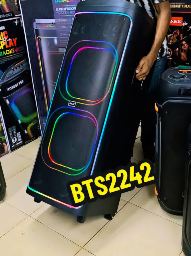 اسپیکر شارژی BTS 2242